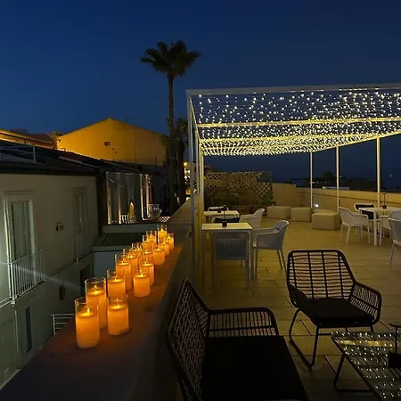 Hotel Boutique Molo Santa Lucia