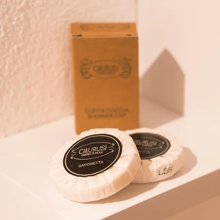 Boutique Molo Santa Lucia Hotel 3*