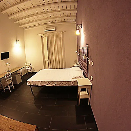 Boutique Molo Santa Lucia