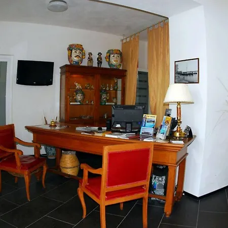 Hotel Boutique Molo S Lucia
