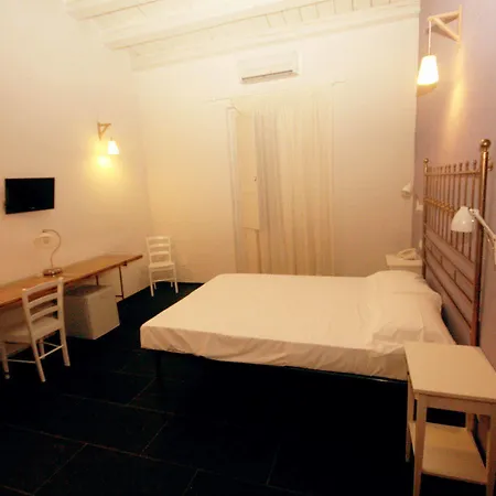 Hotel Boutique Molo Santa Lucia 3*