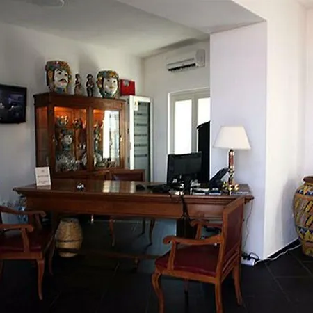 Boutique Molo Santa Lucia Hotel Syrakuzy